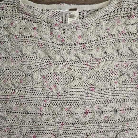 NWT Free People White Cable Knit Oversized Sweater sz XS - Picture 9 of 14